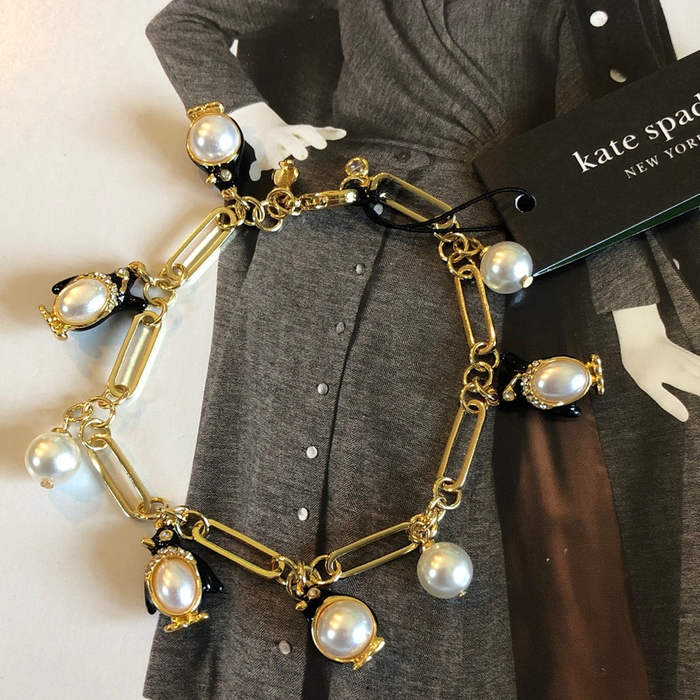 Authentic kate spade NWT Gold Charm Bracelet with Pearls and Black Penguins - Picture 6 of 8